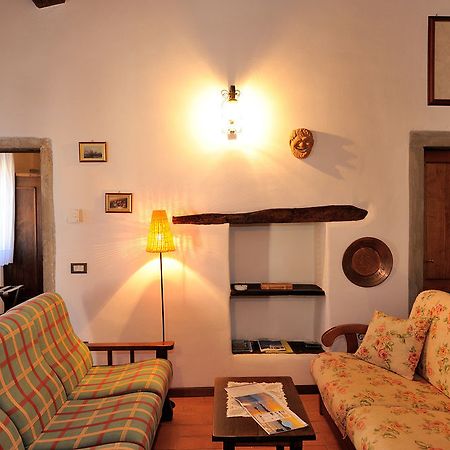 Relais Borgo Torale Hotel Passignano sul Trasimeno Esterno foto