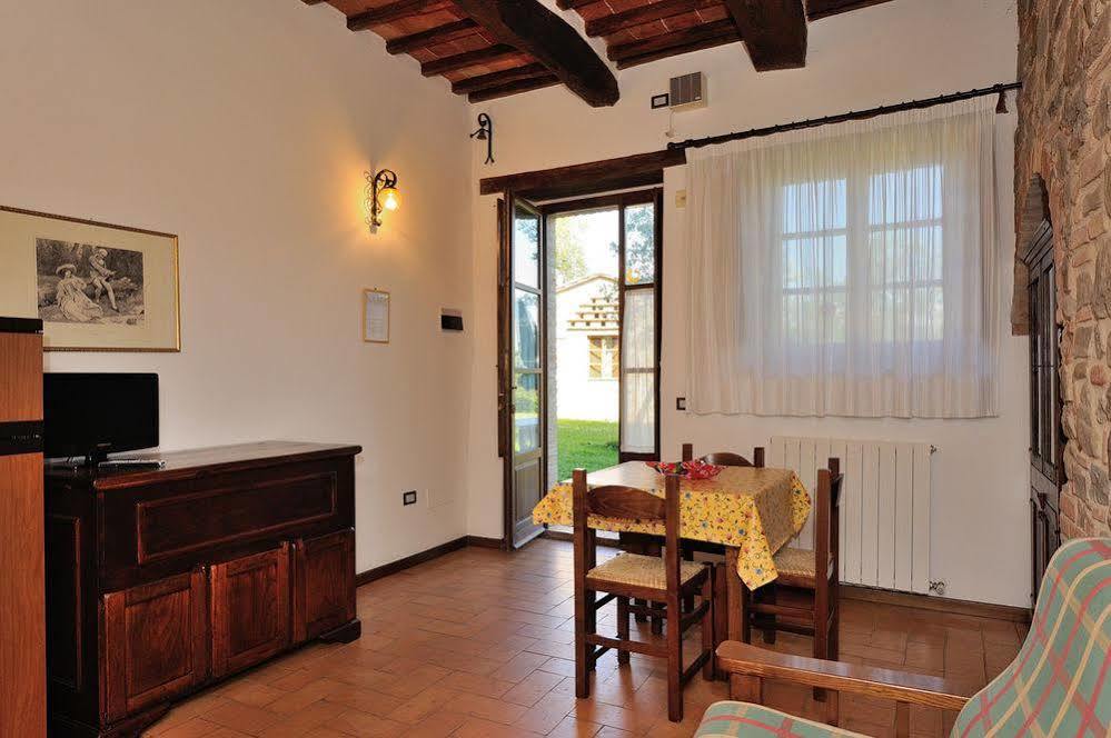 Relais Borgo Torale Hotel Passignano sul Trasimeno Esterno foto