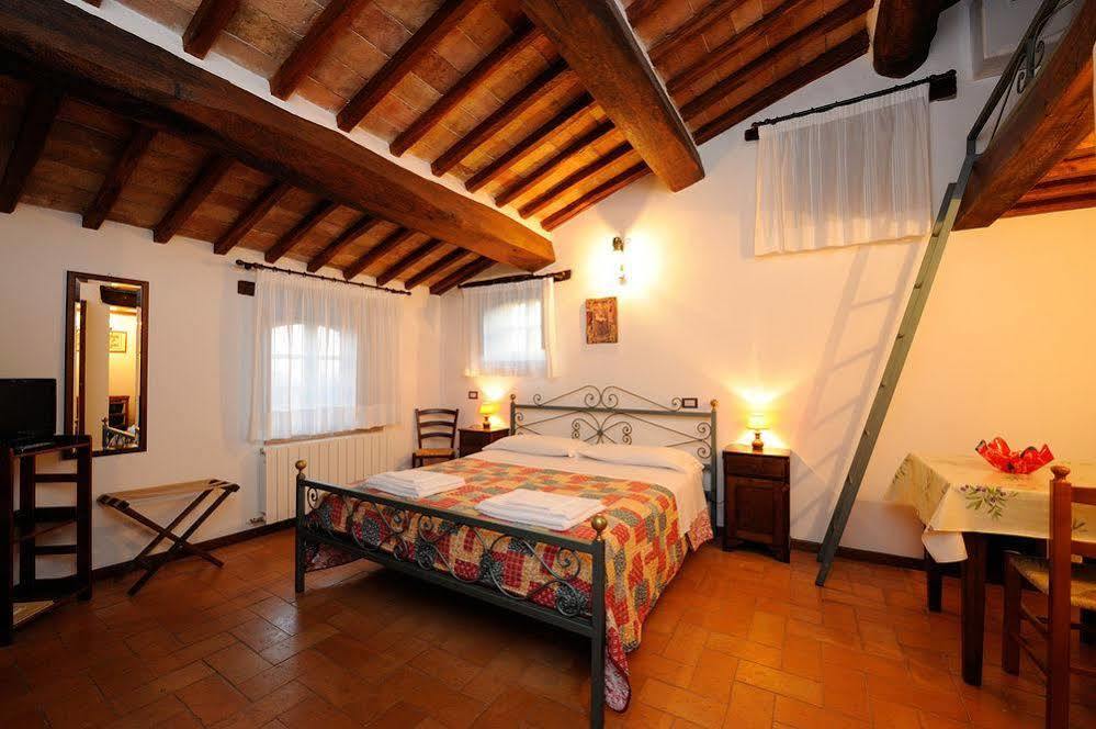 Relais Borgo Torale Hotel Passignano sul Trasimeno Esterno foto