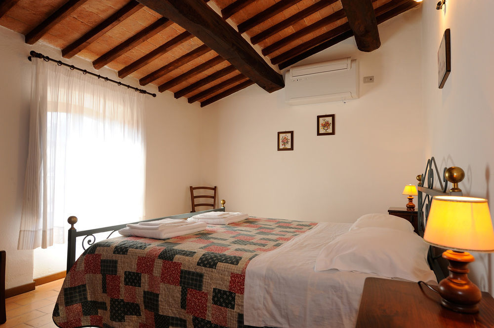 Relais Borgo Torale Hotel Passignano sul Trasimeno Esterno foto