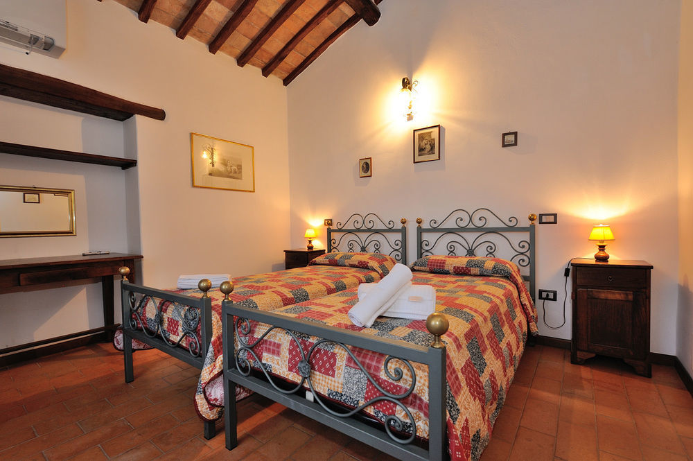 Relais Borgo Torale Hotel Passignano sul Trasimeno Esterno foto