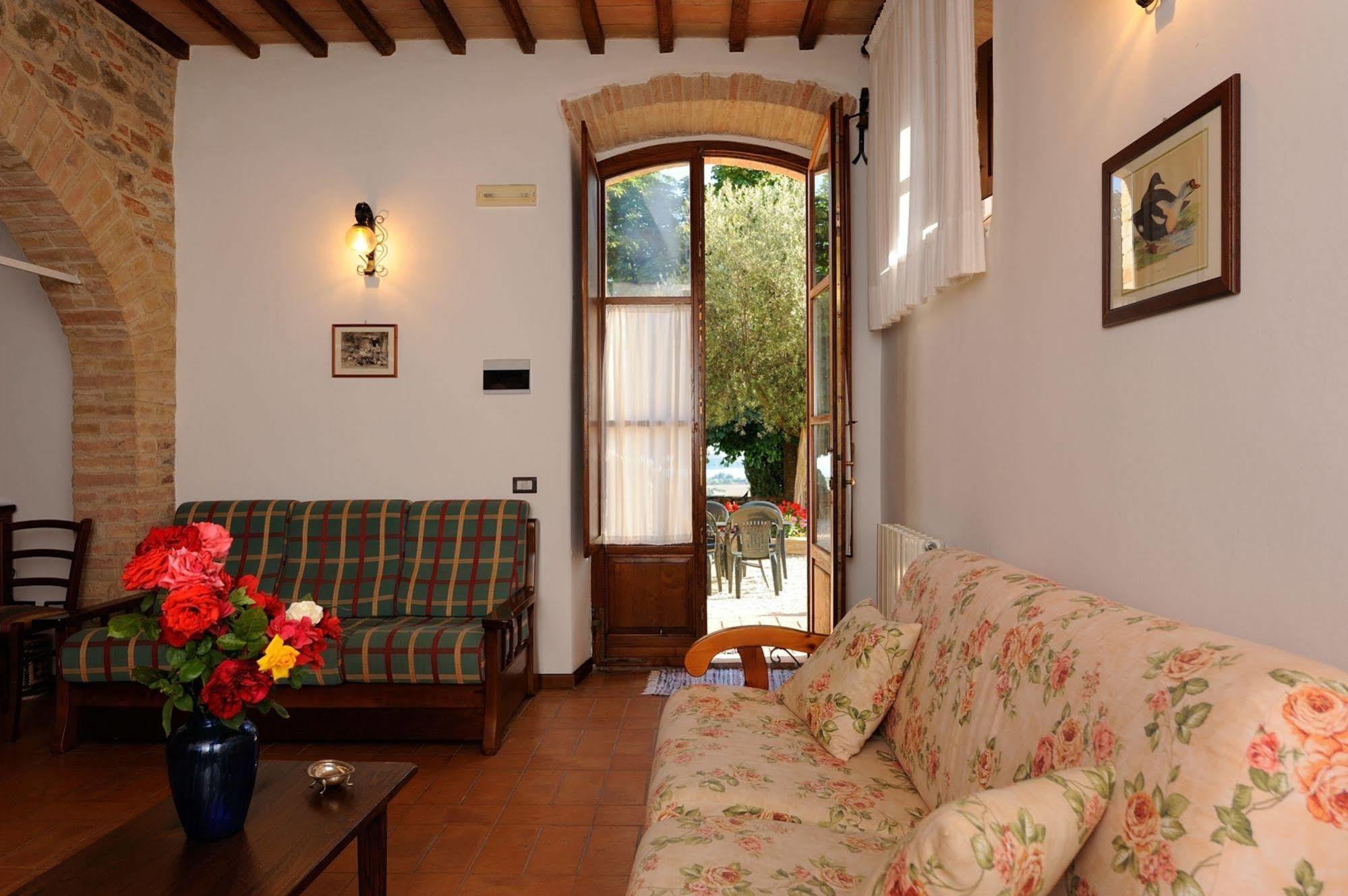Relais Borgo Torale Hotel Passignano sul Trasimeno Esterno foto